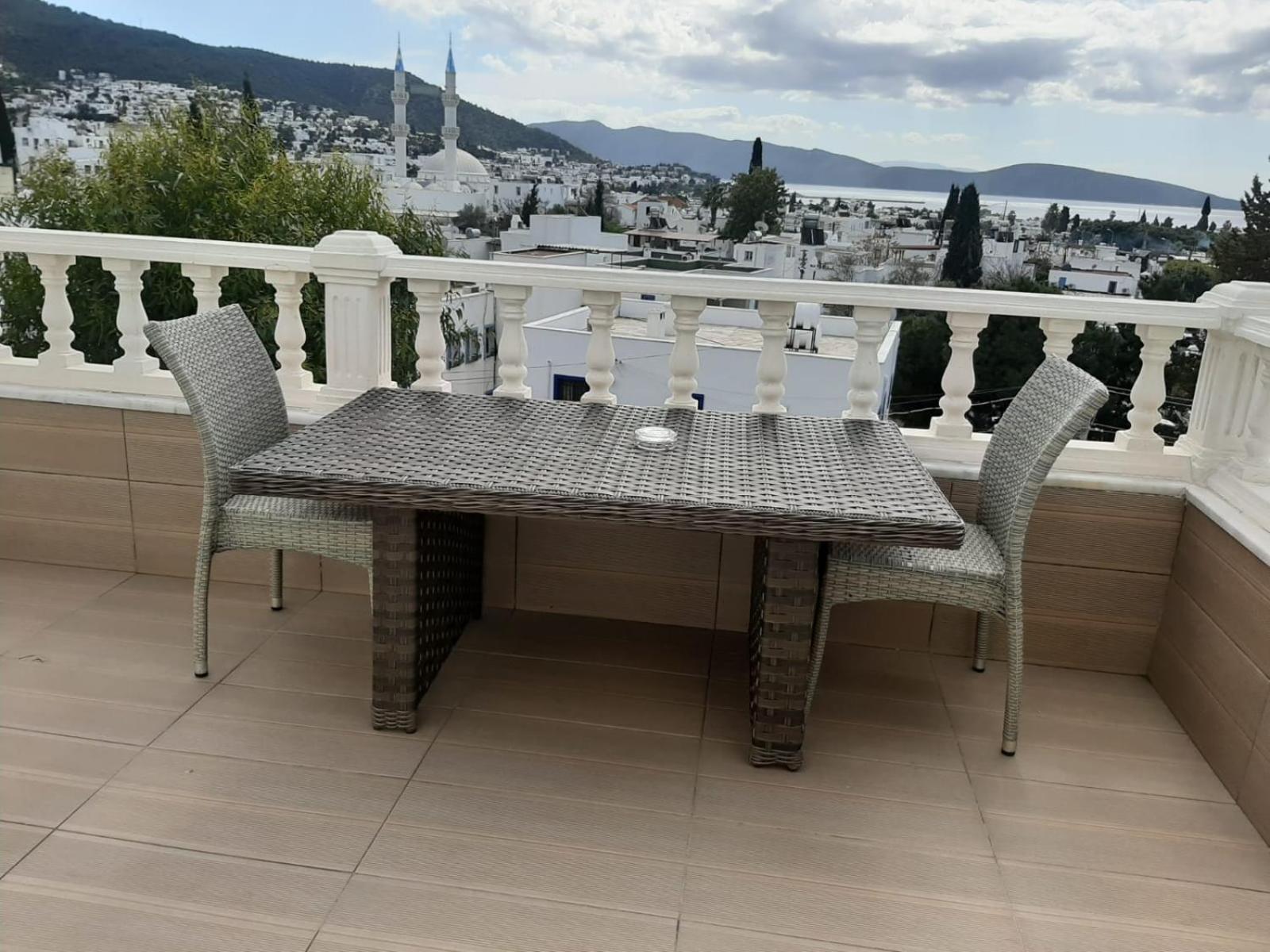 Laden Hotel Bodrum Exteriör bild